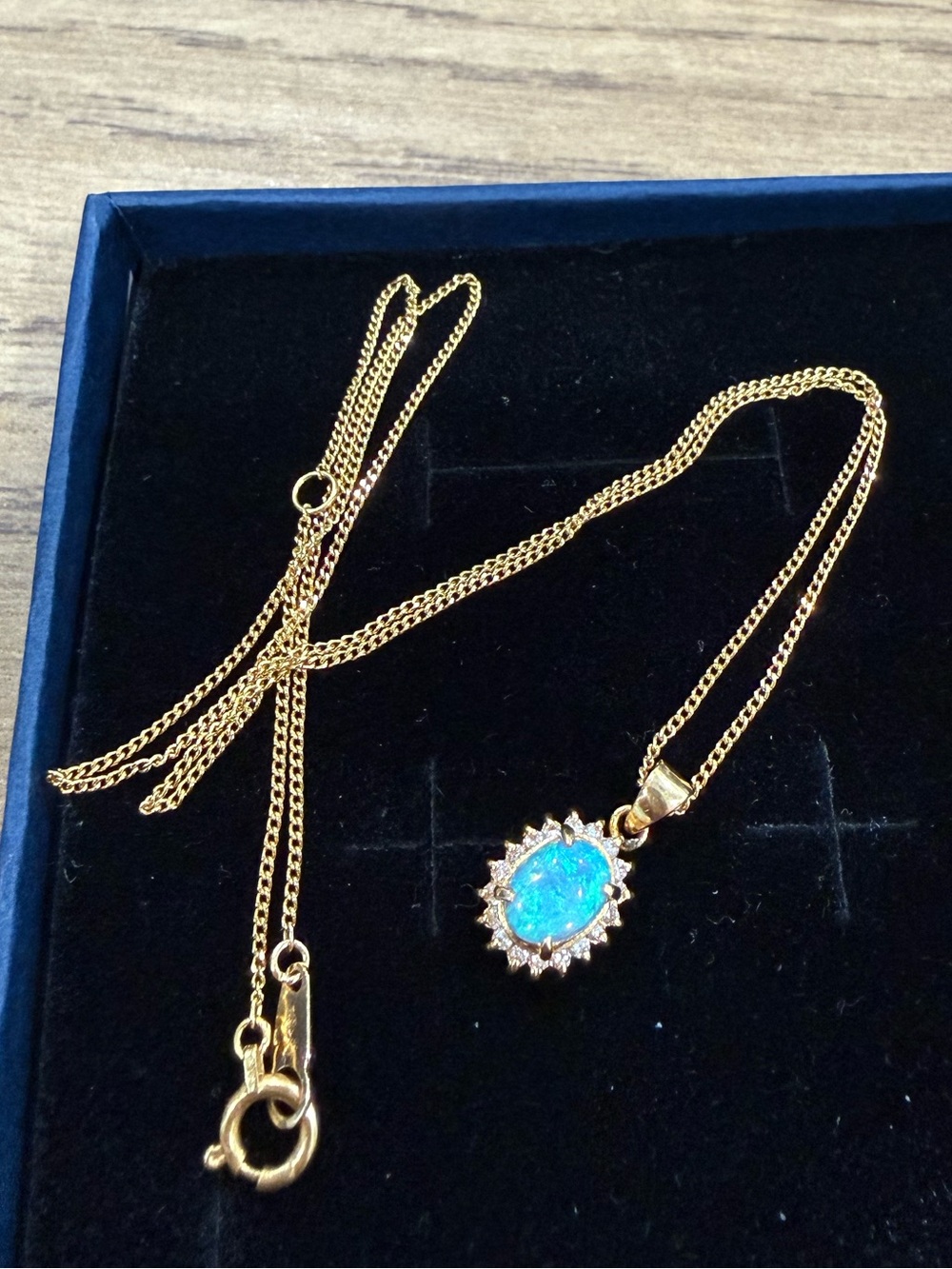 Pure 18K Gold Opal Pendant Necklace